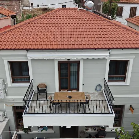 Casa Di Piazza Апартаменты Kallirakhi