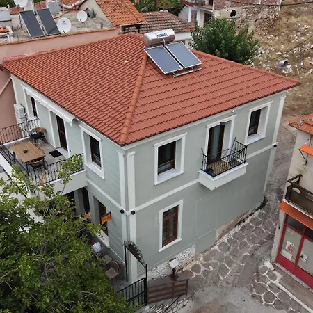 Casa Di Piazza * Kallirakhi